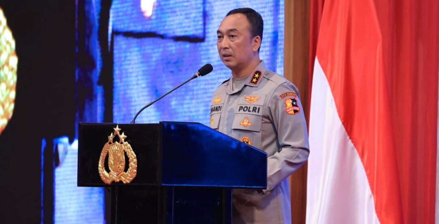 Kadiv Humas Polri : Helikopter Poludara Baharkam Polri Berhasil Dropping Logistik Bantuan ke Aceh Tamiang